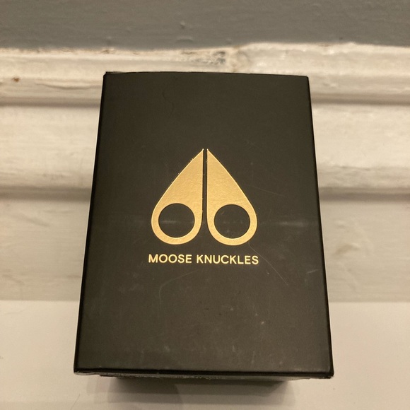 BNIB MOOSE KNUCKLES Candle - Picture 5 of 5